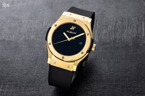 hublot classic fusion gold crystal|hublot classic fusion original.